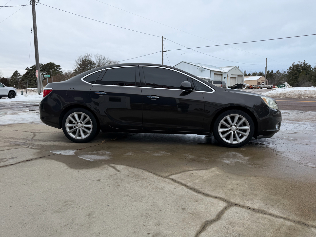 Buick Verano 4dr Sdn 2014