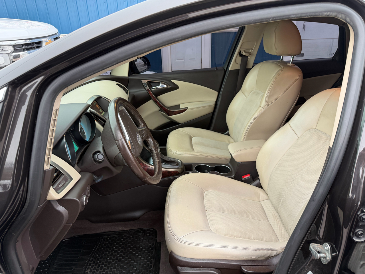 Buick Verano 4dr Sdn 2014