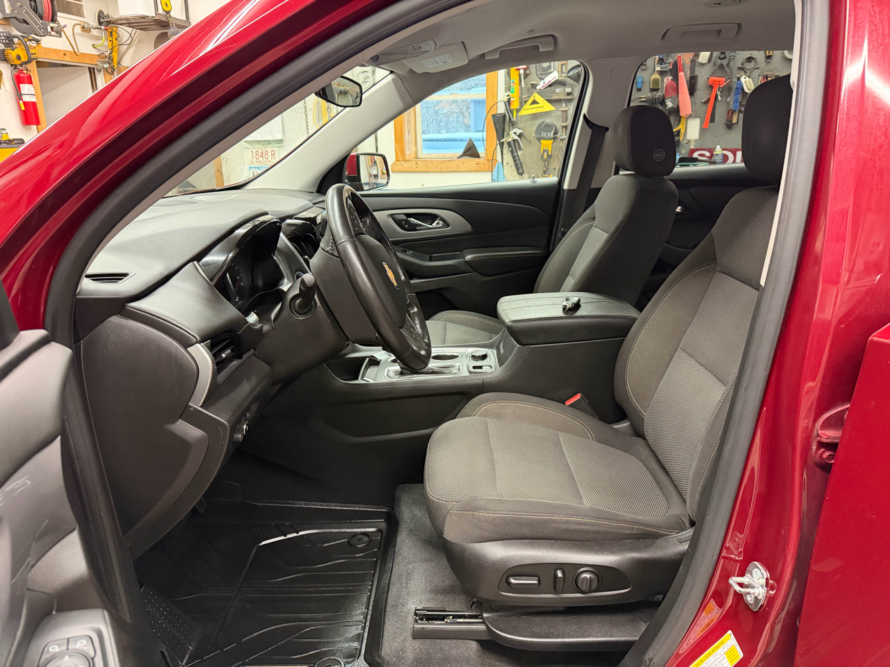 Chevrolet Traverse AWD 4dr LT Cloth w/1LT 2018