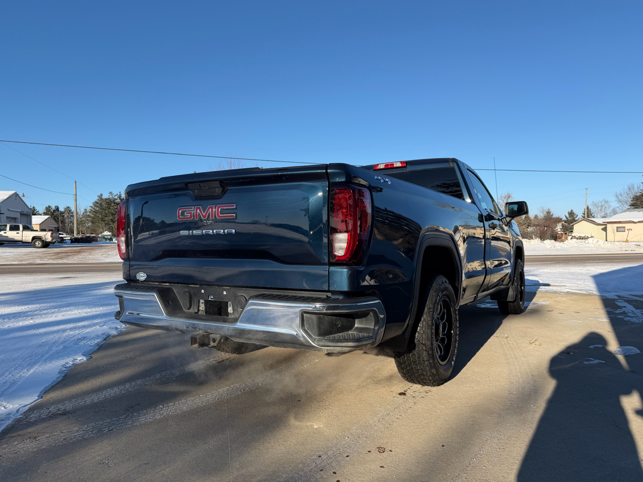 GMC Sierra 1500 Limited 4WD Reg Cab 140" Pro 2022