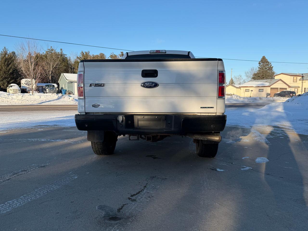 Ford F-150 4WD SuperCab 145" XL 2014