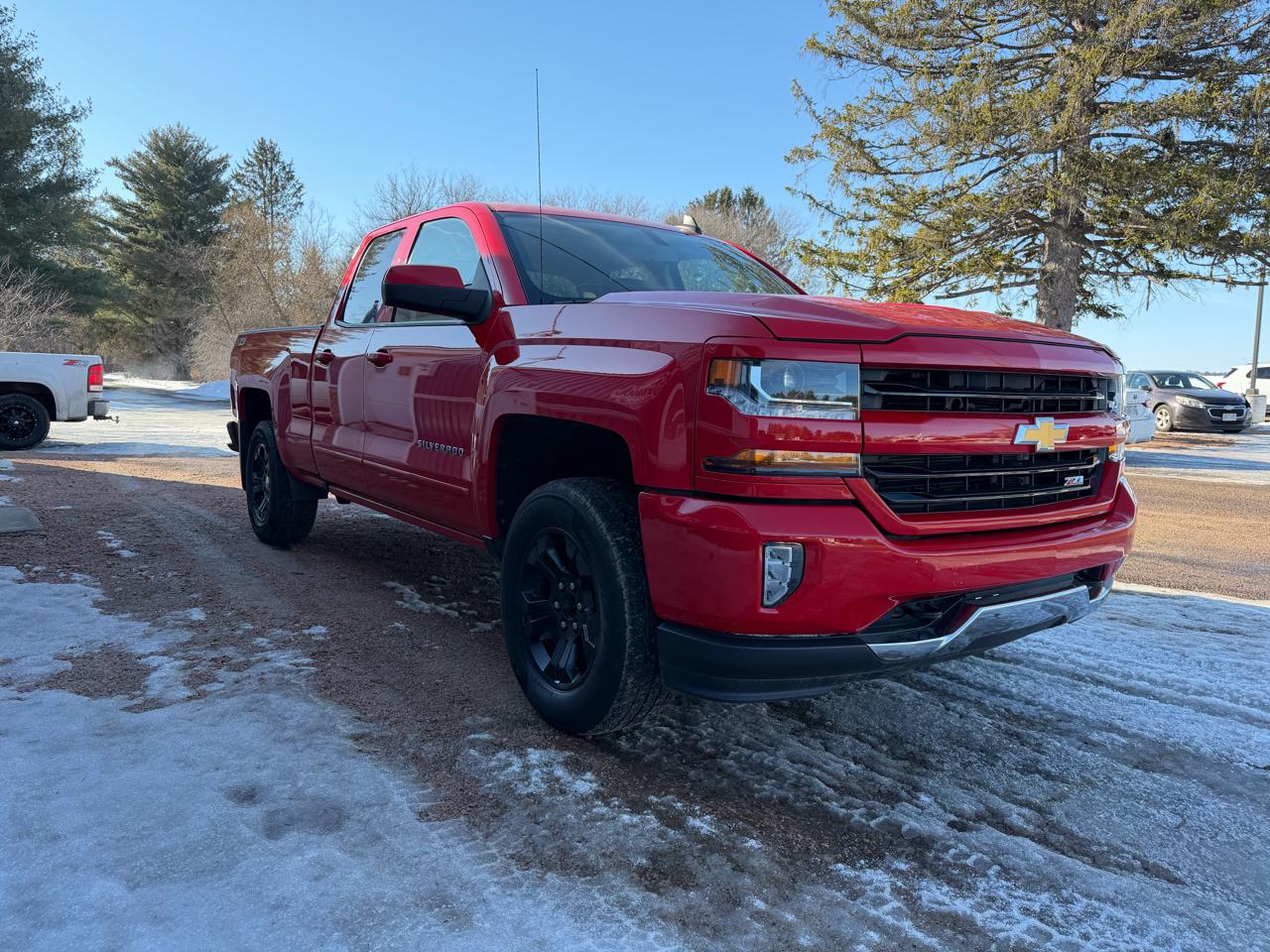 Chevrolet Silverado 1500 4WD Double Cab 143.5" LT w/2LT 2018