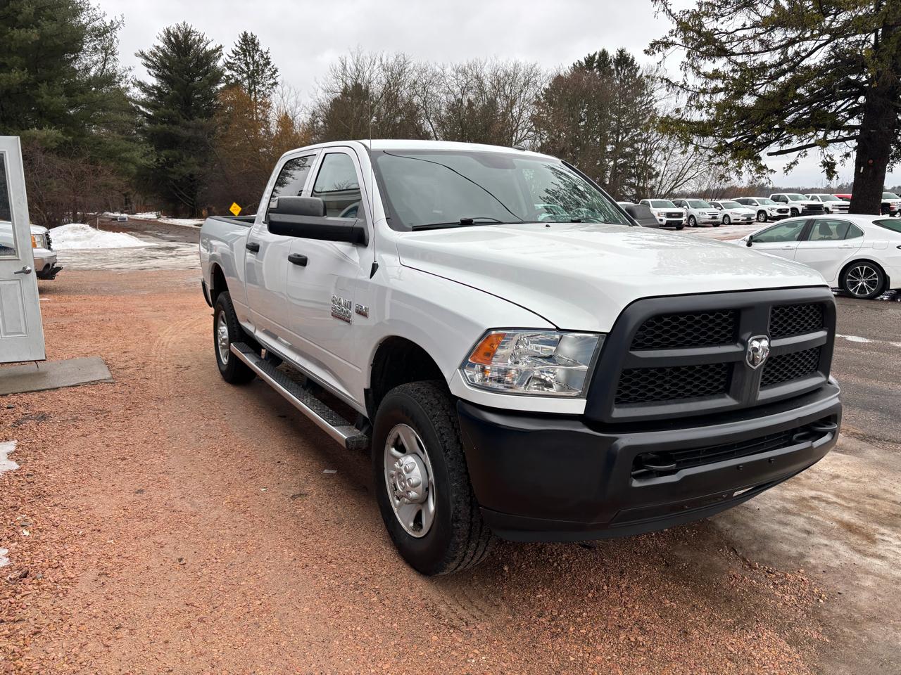 RAM 2500 4WD Crew Cab 149" Tradesman 2015