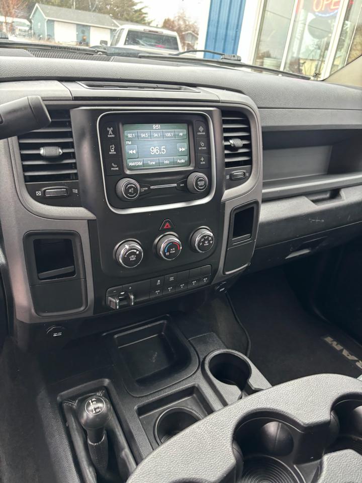 RAM 2500 4WD Crew Cab 149" Tradesman 2015