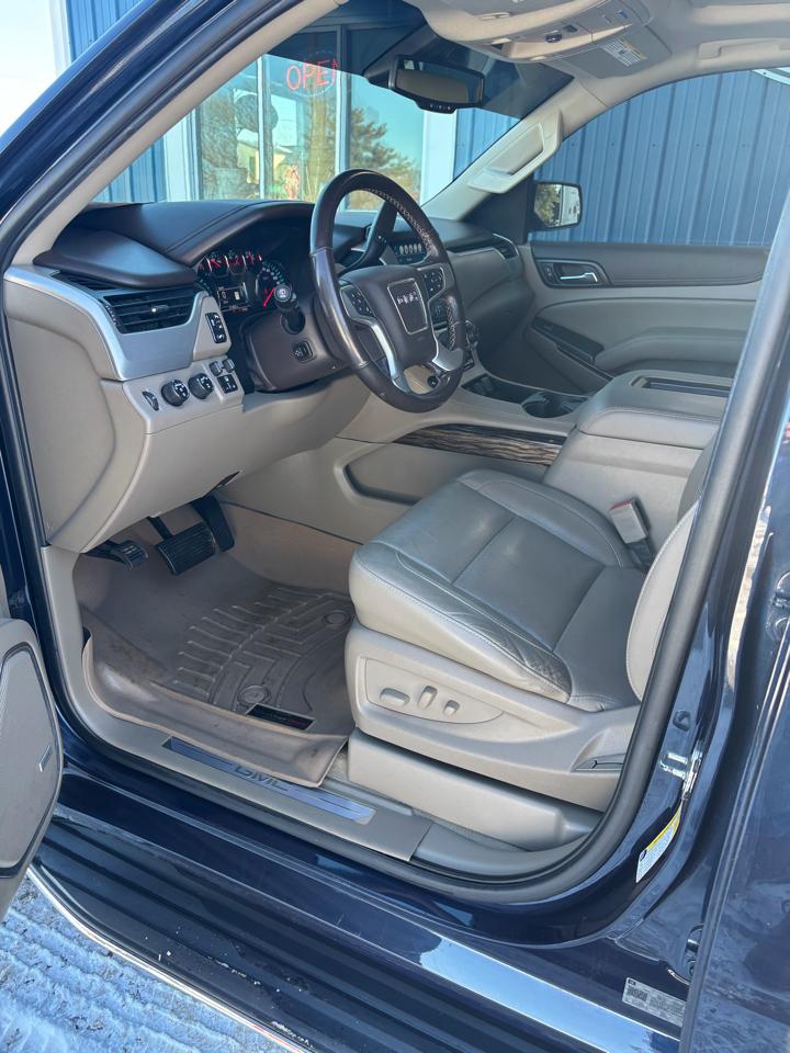GMC Yukon 4WD 4dr SLT 2019