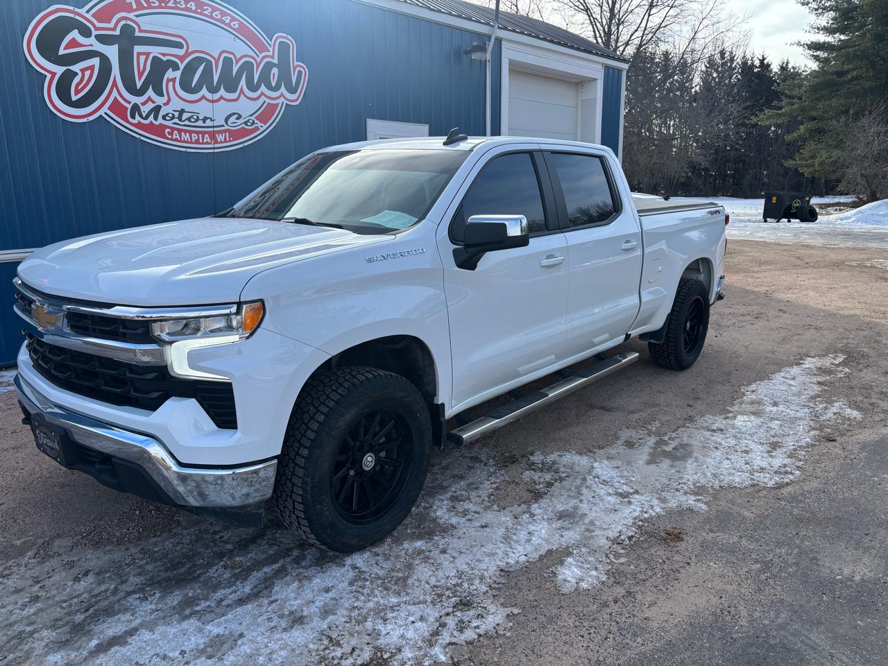 Chevrolet Silverado 1500 4WD Crew Cab 157" LT 2023