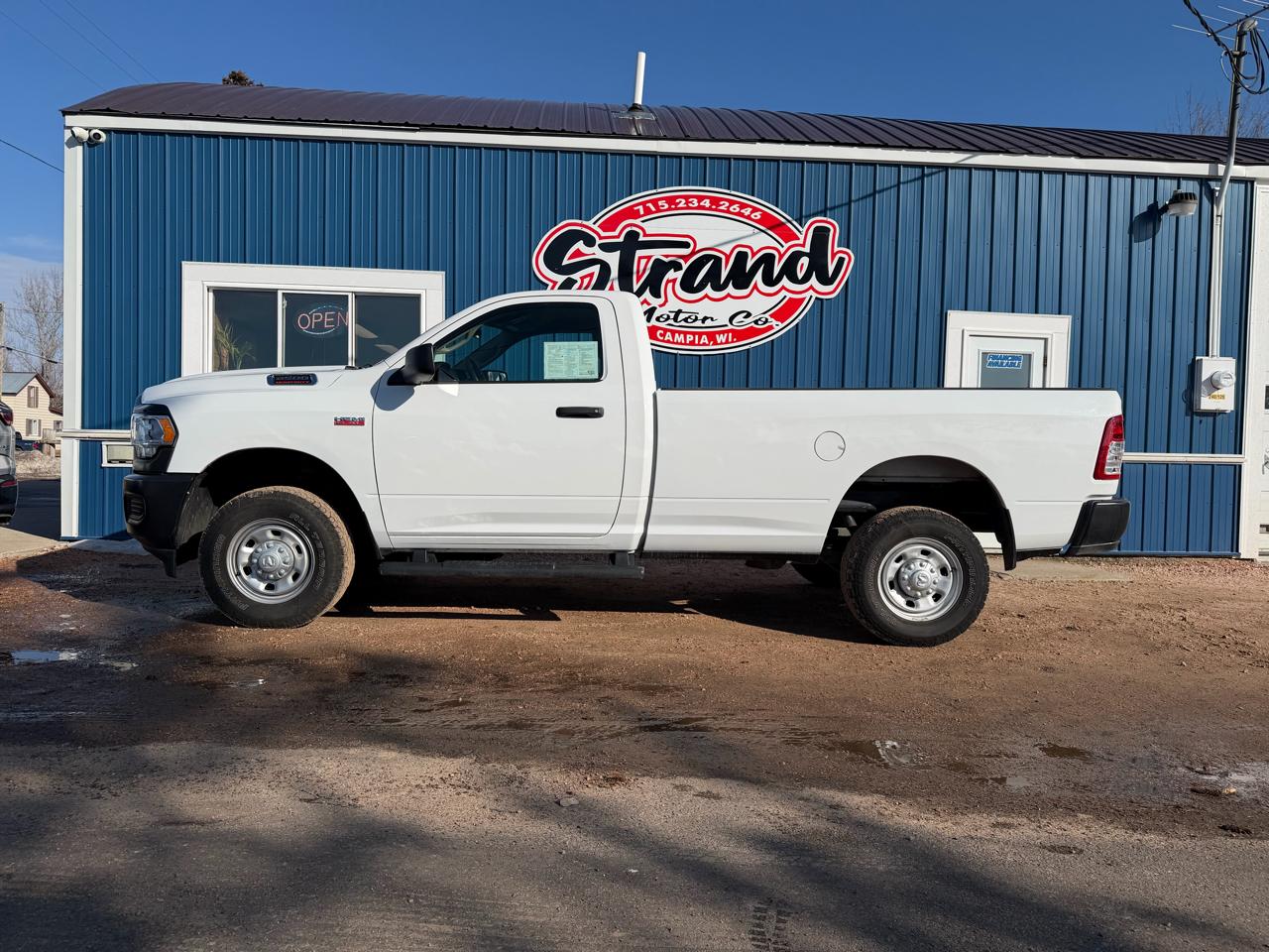 RAM 2500 Tradesman 4x4 Reg Cab 8' Box 2020
