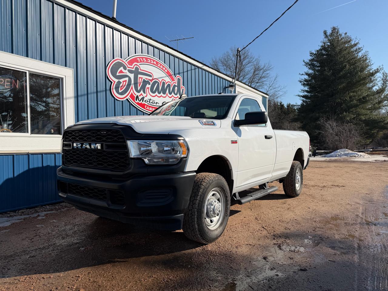 RAM 2500 Tradesman 4x4 Reg Cab 8' Box 2020