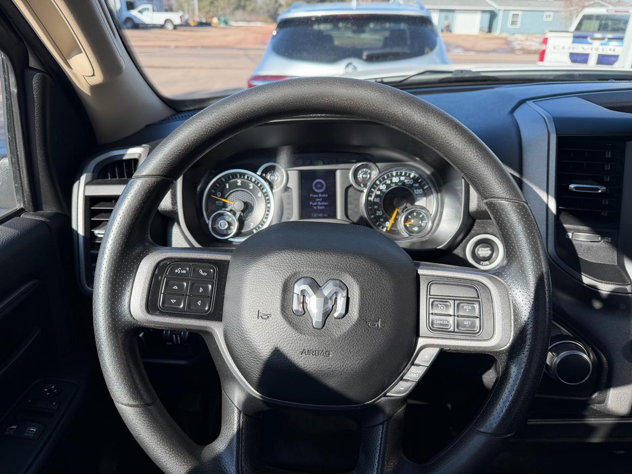 RAM 2500 Tradesman 4x4 Reg Cab 8' Box 2020