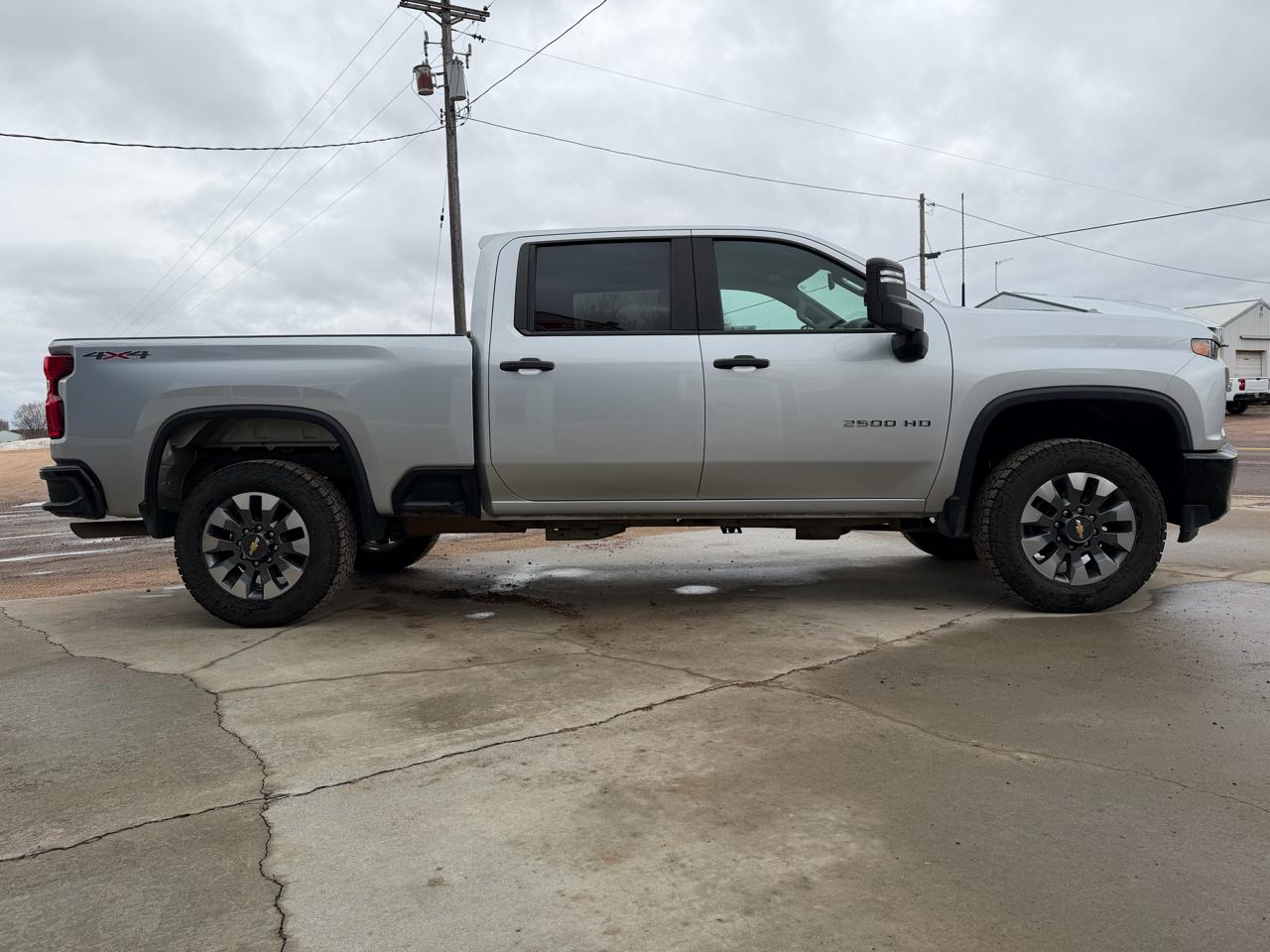 Chevrolet Silverado 2500HD 4WD Crew Cab 159" Custom 2021