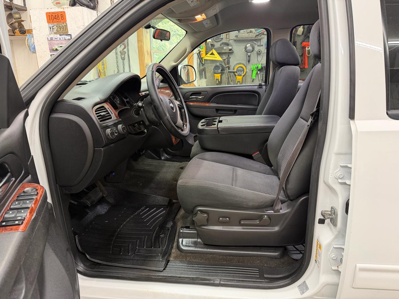 Chevrolet Tahoe 4WD 4dr 1500 LS 2013
