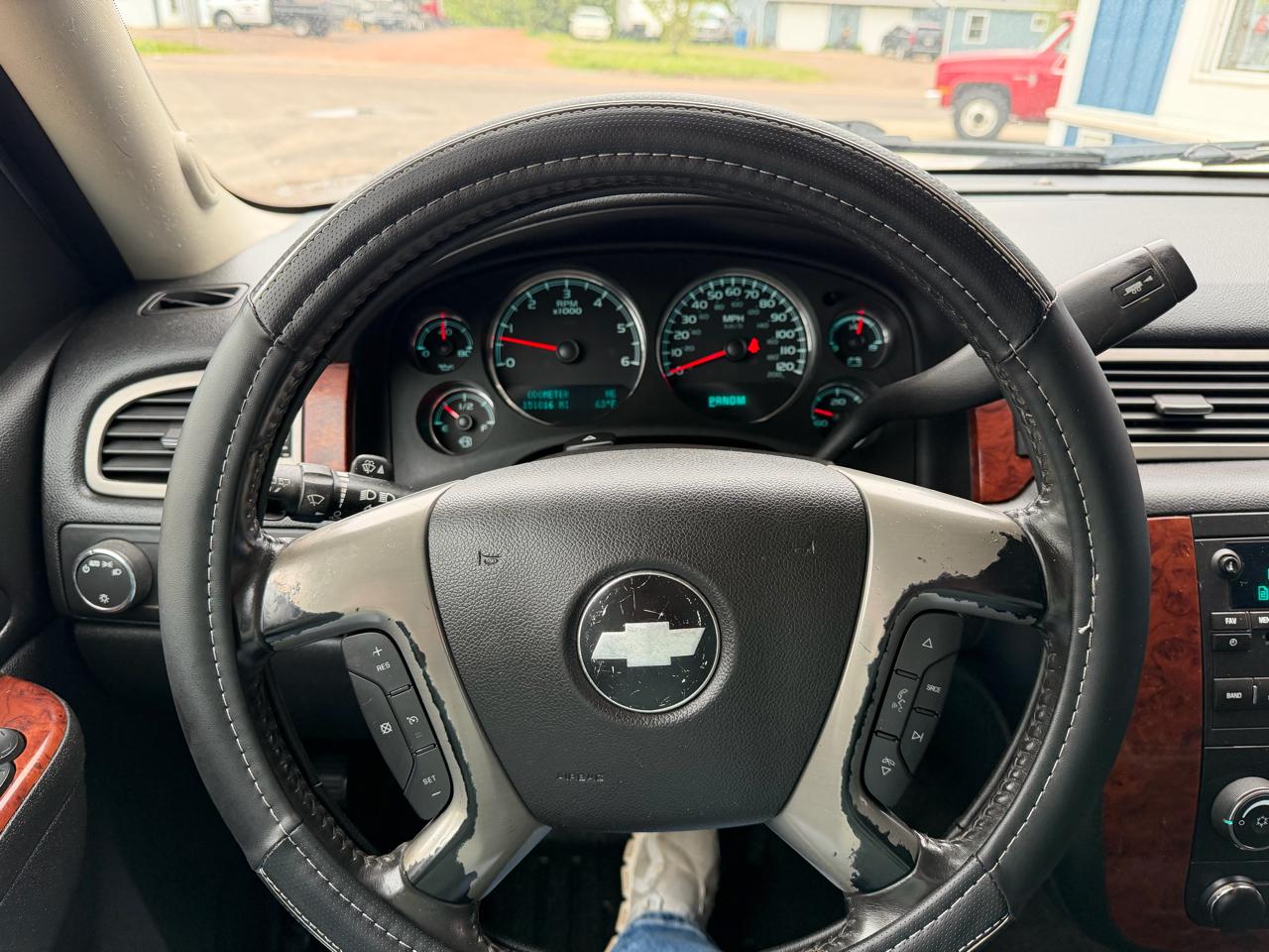 Chevrolet Tahoe 4WD 4dr 1500 LS 2013