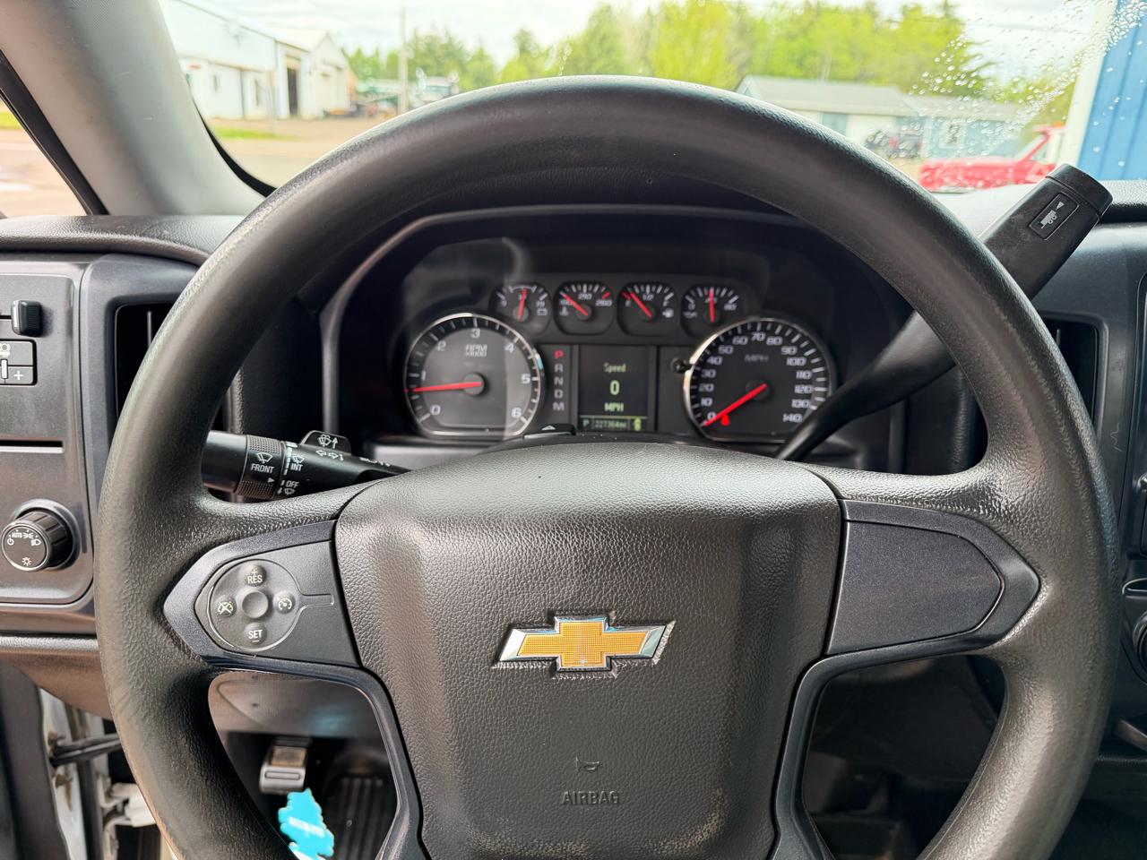 Chevrolet Silverado 1500 4WD Reg Cab 119.0" Work Truck 2015