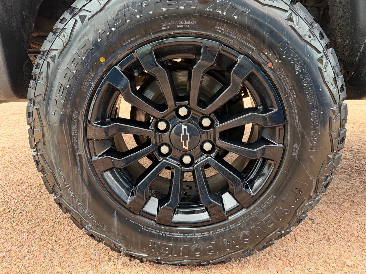 Chevrolet Silverado 1500 4WD Reg Cab 119.0" Work Truck 2015