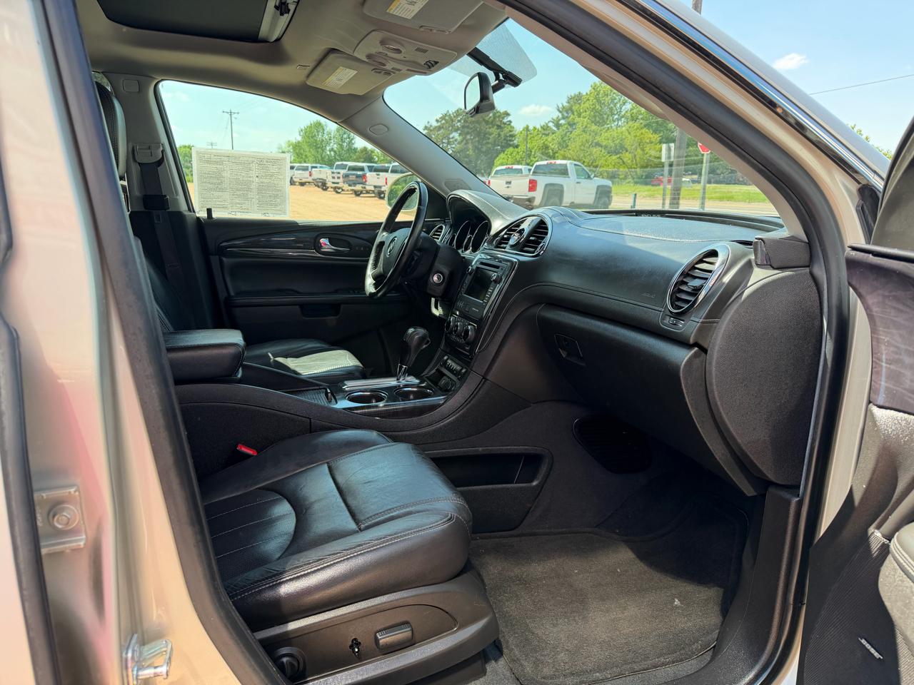 Buick Enclave AWD 4dr Leather 2016
