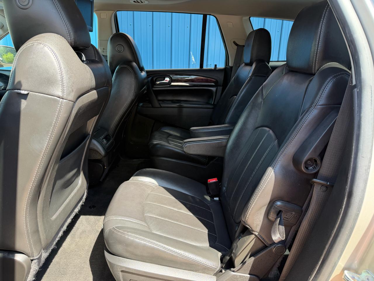 Buick Enclave AWD 4dr Leather 2016