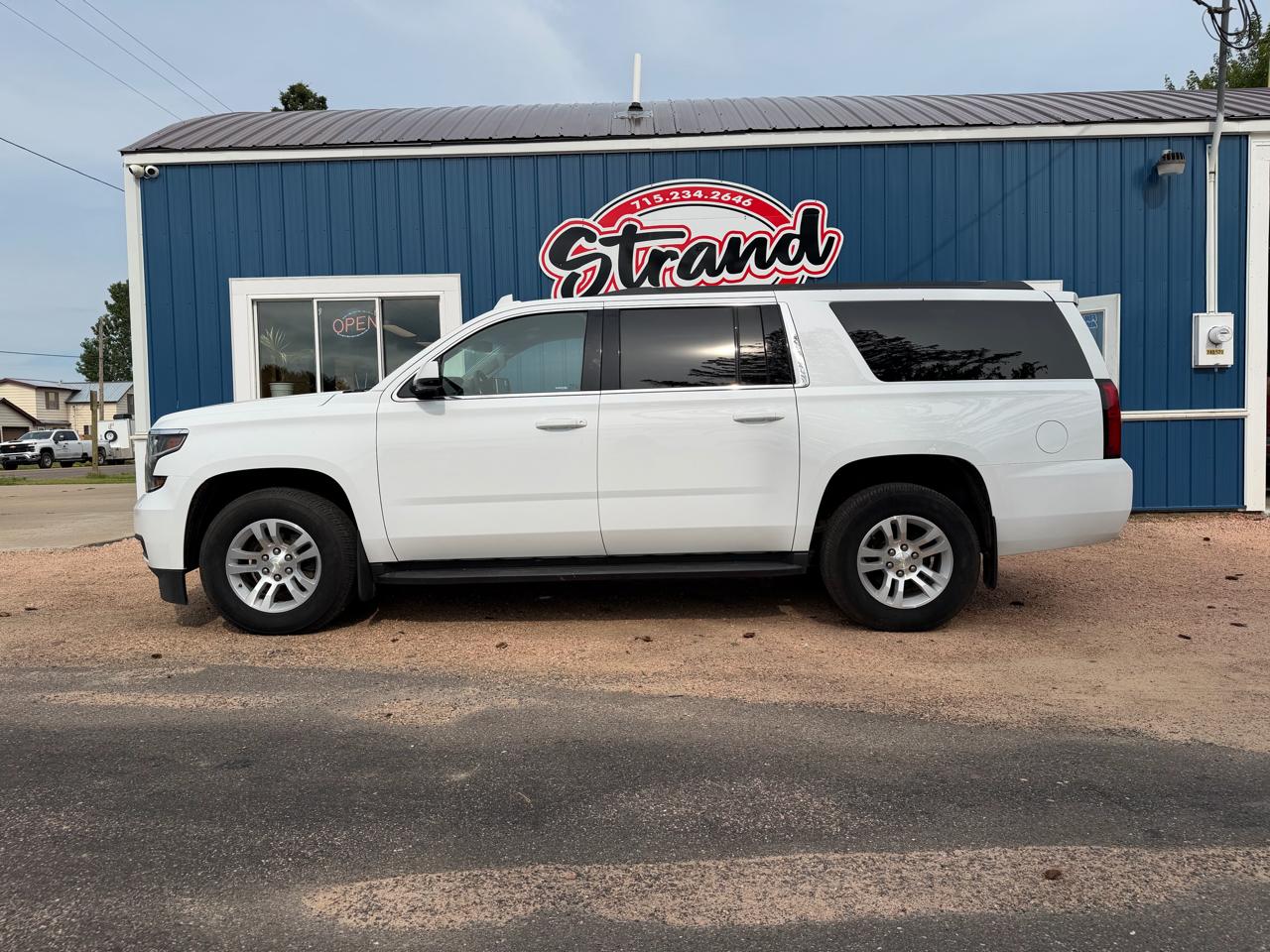Chevrolet Suburban 4WD 4dr 1500 LS 2018