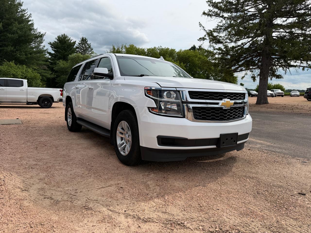 Chevrolet Suburban 4WD 4dr 1500 LS 2018
