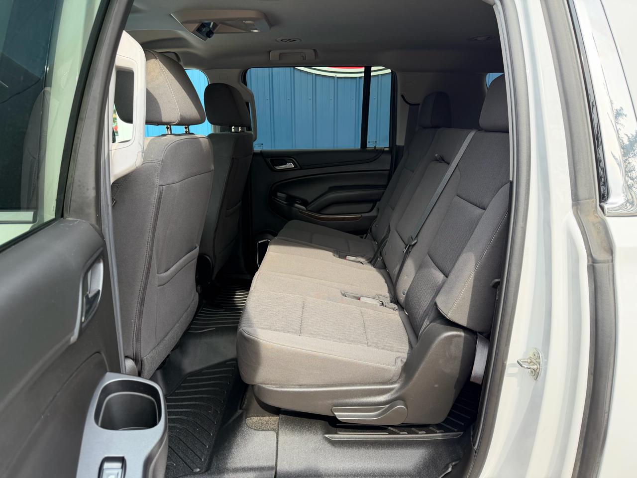 Chevrolet Suburban 4WD 4dr 1500 LS 2018