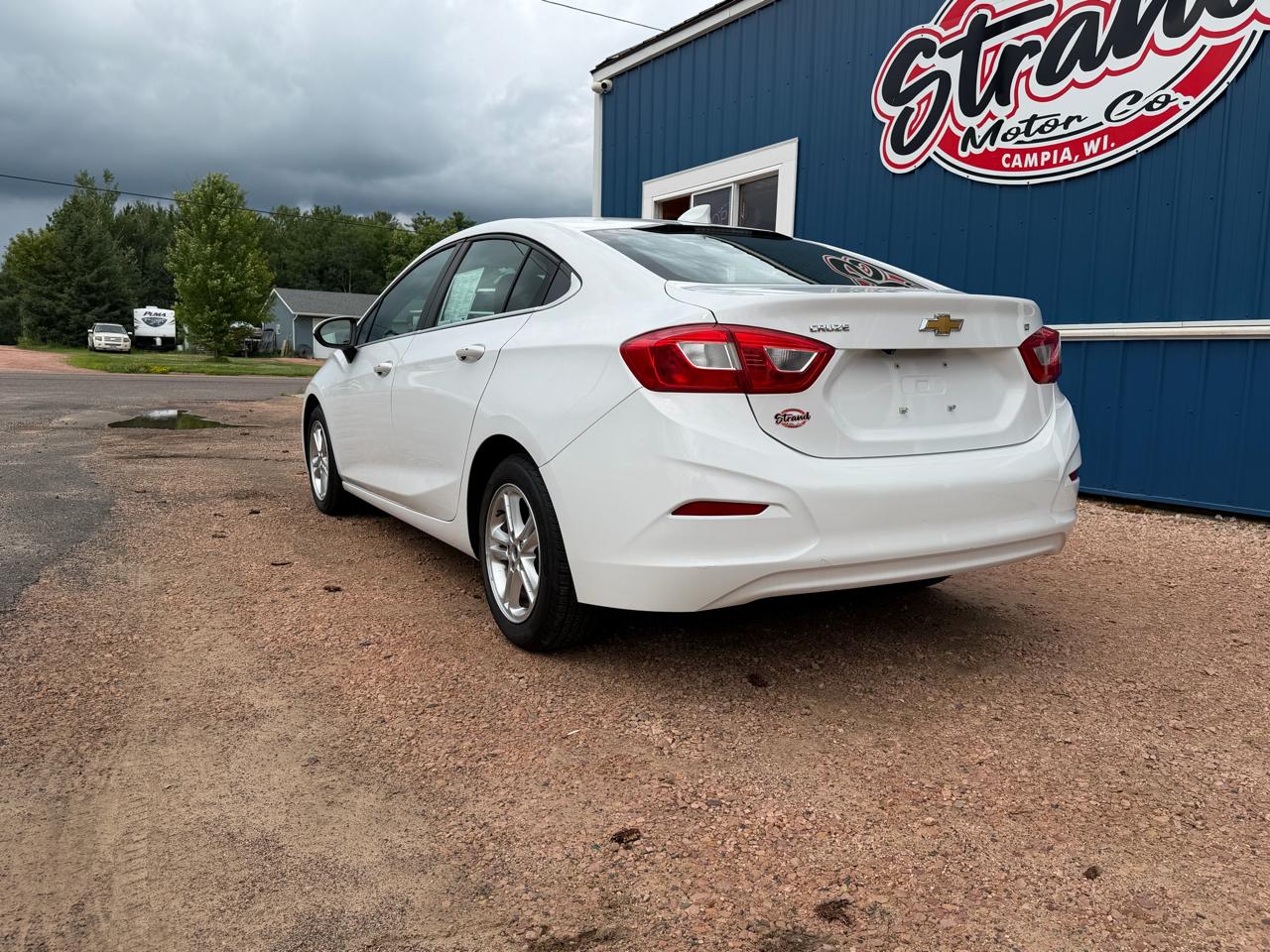 Chevrolet Cruze 4dr Sdn 1.4L LT w/1SD 2017