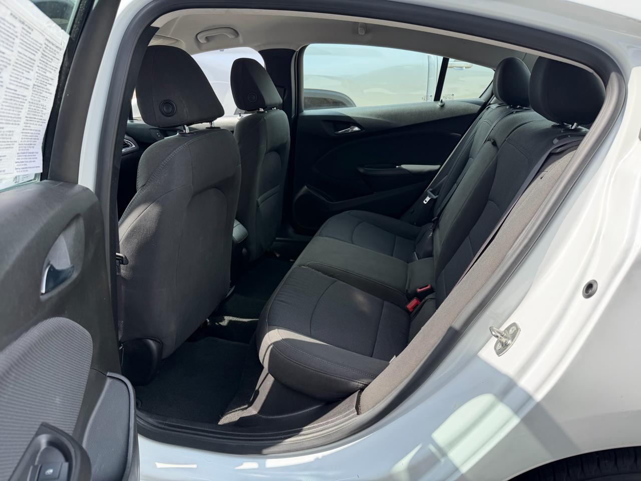 Chevrolet Cruze 4dr Sdn 1.4L LT w/1SD 2017