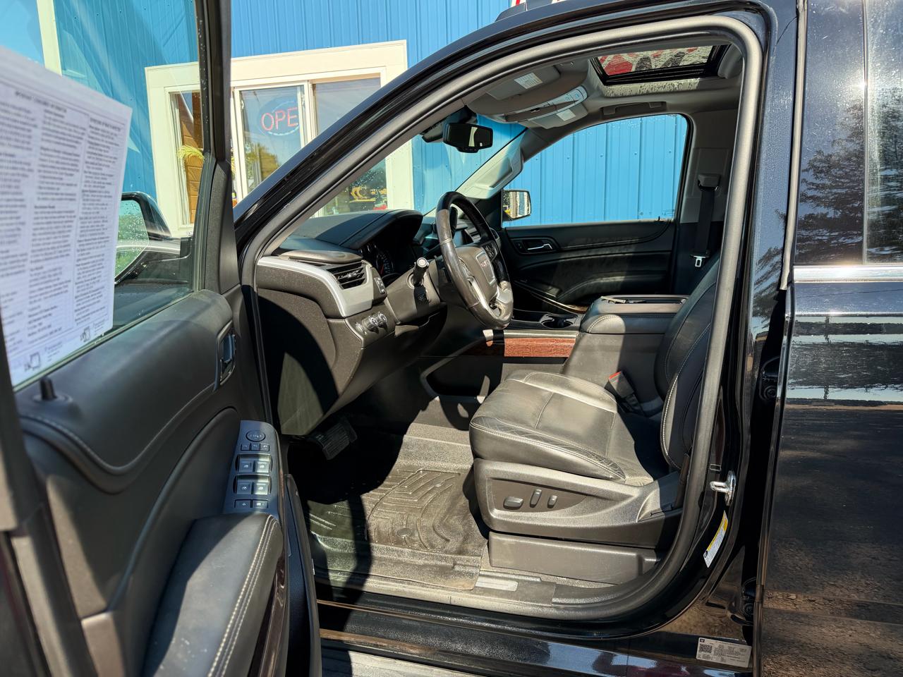 GMC Yukon 4WD 4dr SLT 2019