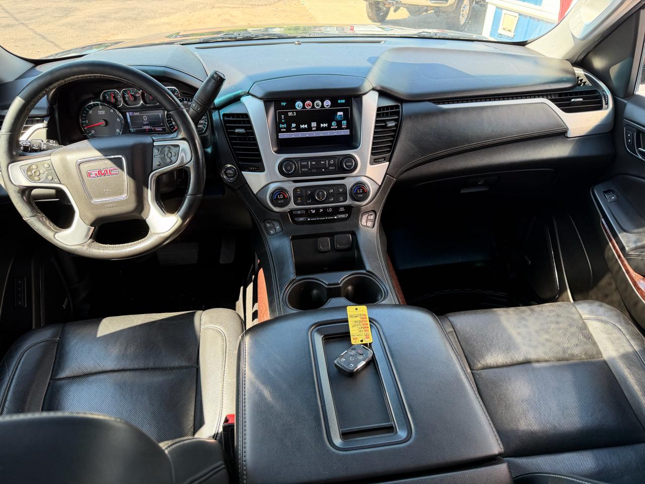 GMC Yukon 4WD 4dr SLT 2019