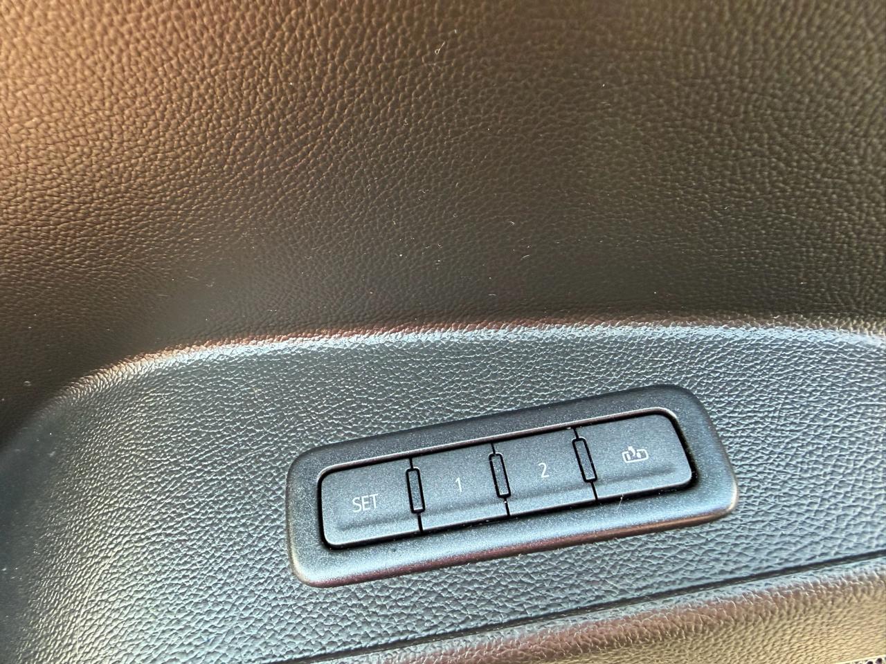 GMC Yukon 4WD 4dr SLT 2019