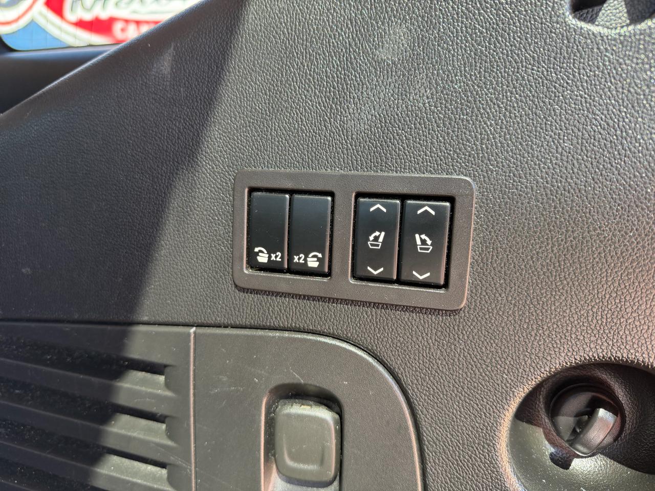 GMC Yukon 4WD 4dr SLT 2019