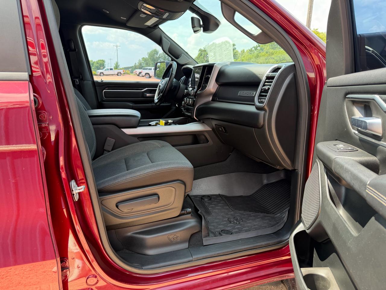 RAM 1500 Big Horn/Lone Star 4x4 Crew Cab 5'7" Box 2019