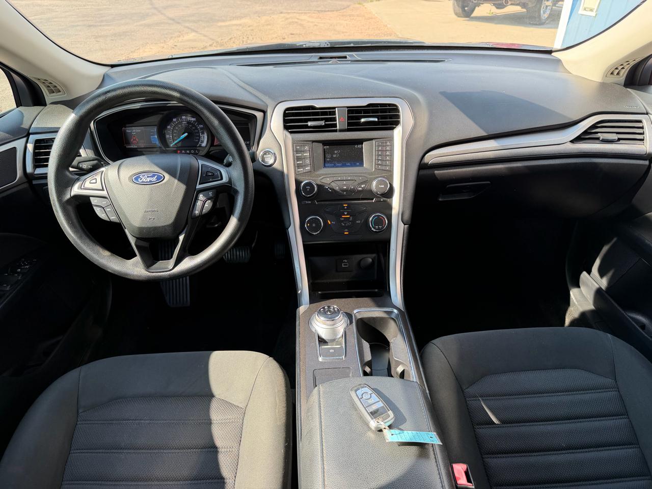 Ford Fusion SE FWD 2018