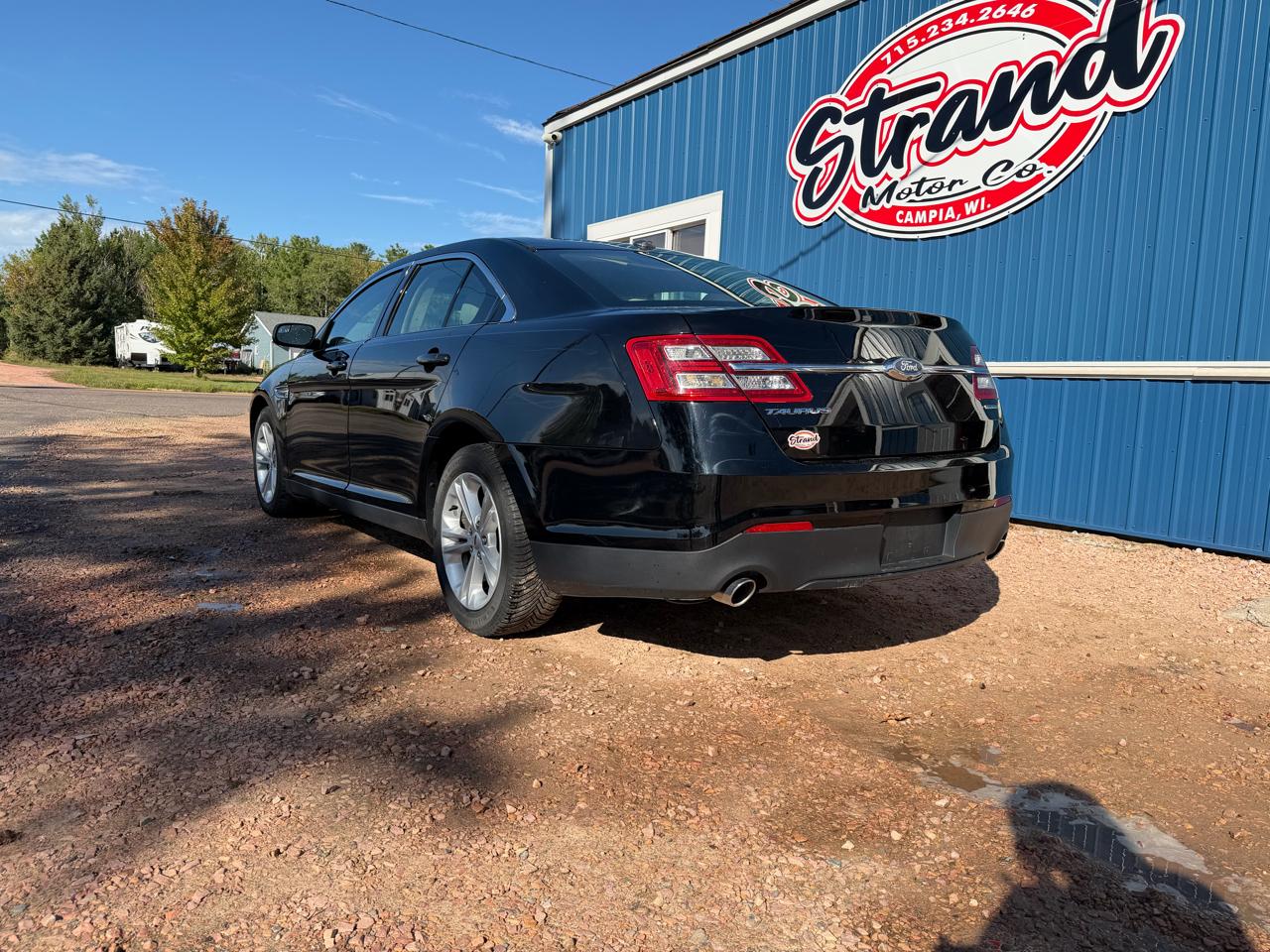 Ford Taurus SE FWD 2018