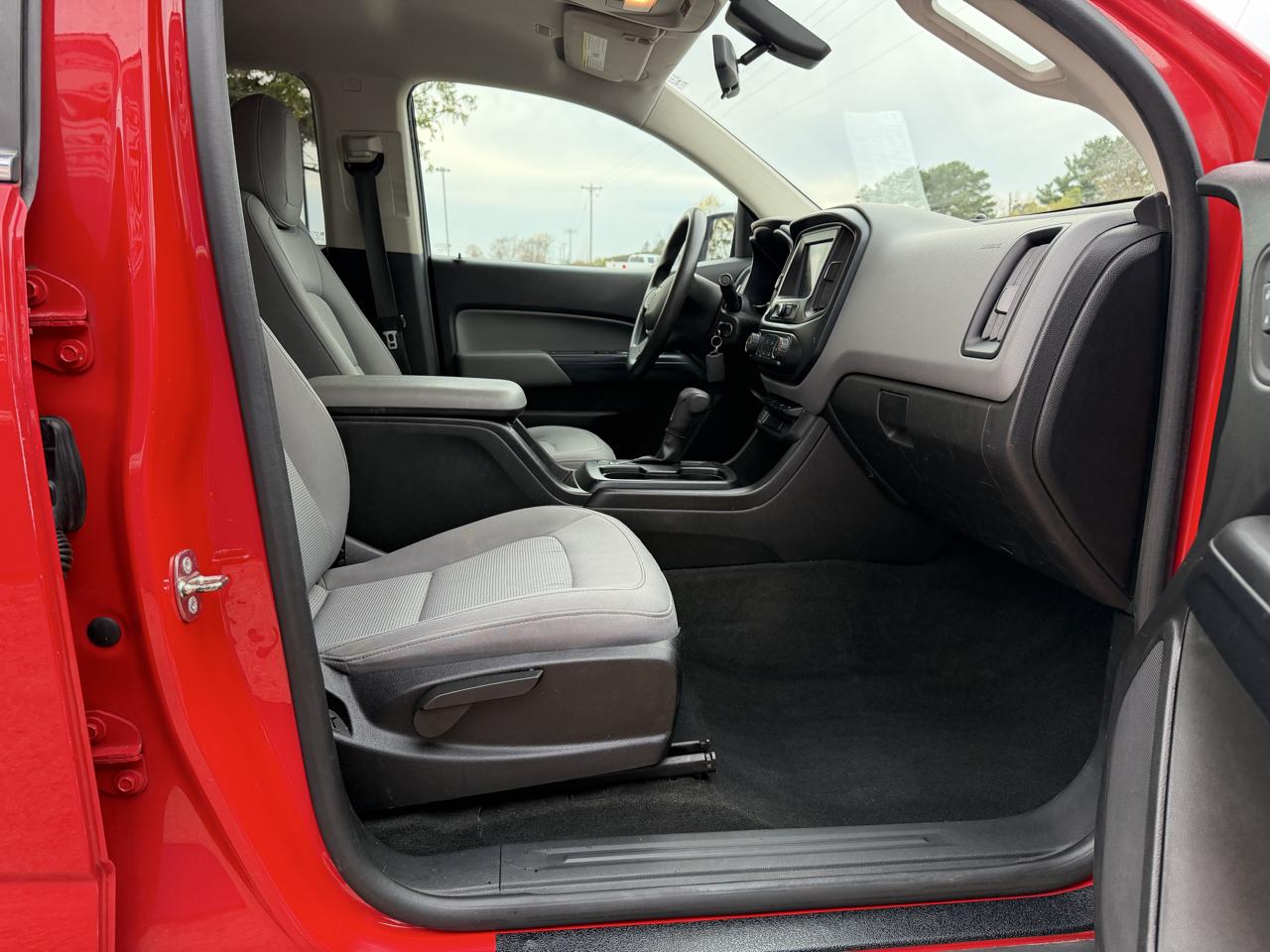 Chevrolet Colorado 4WD Crew Cab 140.5" Work Truck 2018