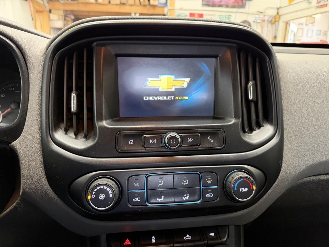 Chevrolet Colorado 4WD Crew Cab 140.5" Work Truck 2018