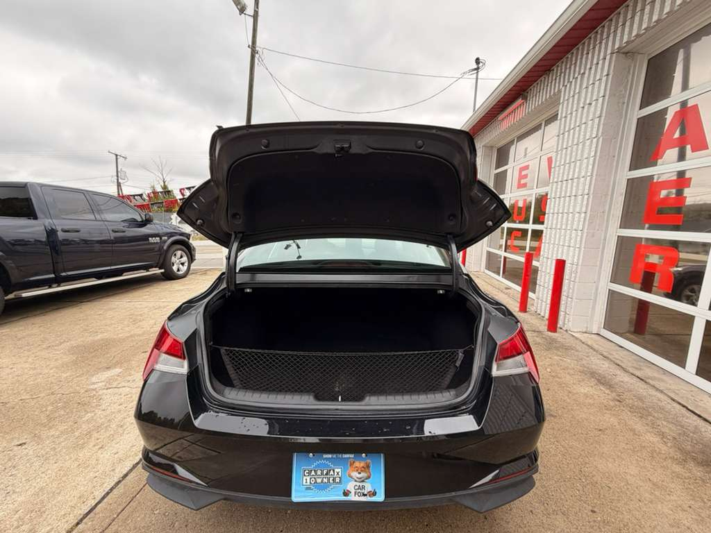 Hyundai Elantra SE 2021 Hyundai Elantra SE 2021