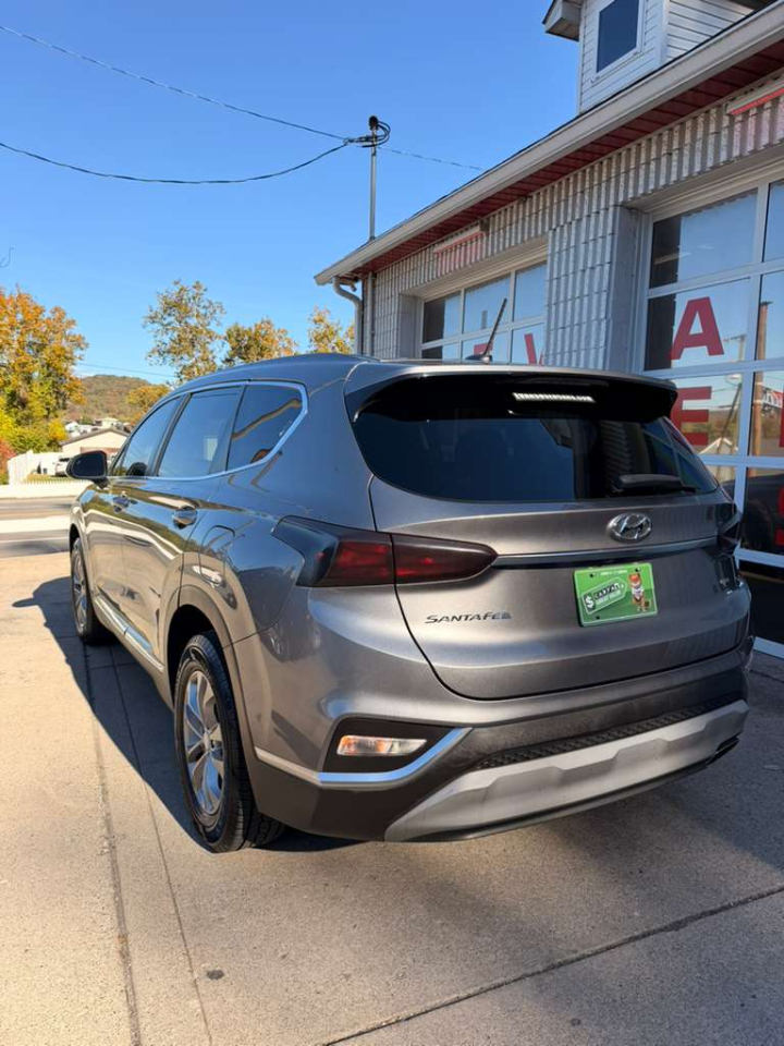 Hyundai Santa Fe SE 2.4 AWD 2019 Hyundai Santa Fe SE 2.4 AWD 2019