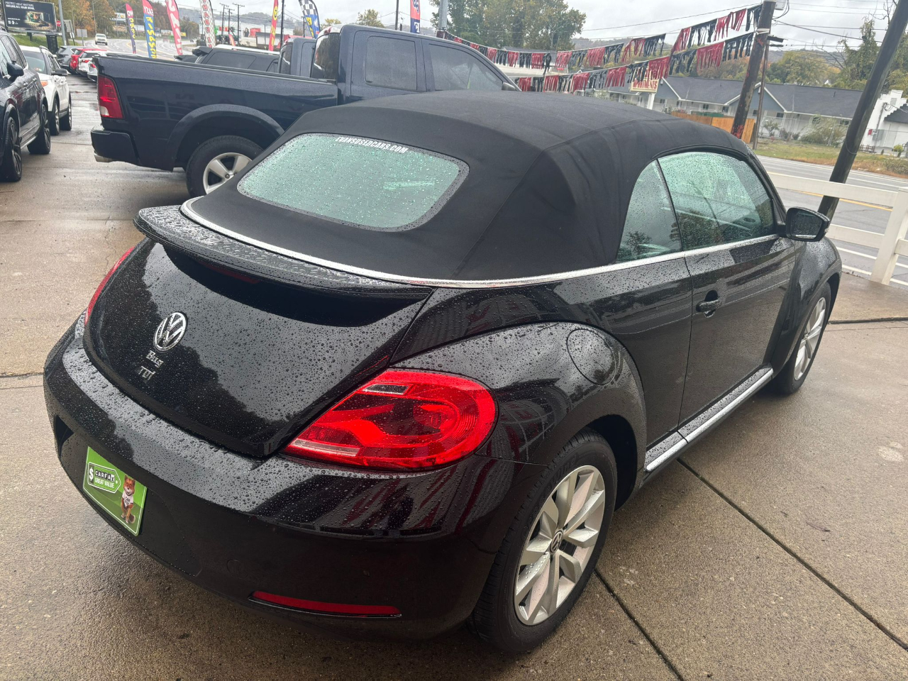 Volkswagen Beetle R-Line Convertible 2014 Volkswagen Beetle R-Line Convertible 2014