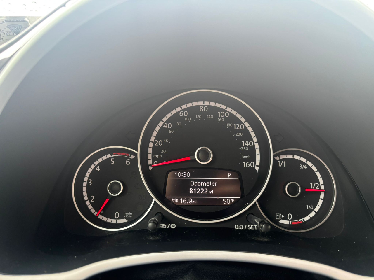 Volkswagen Beetle R-Line Convertible 2014 Volkswagen Beetle R-Line Convertible 2014