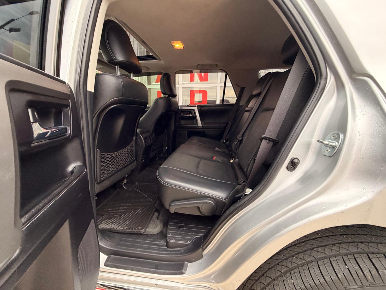 Toyota 4Runner SR5 4WD 2015