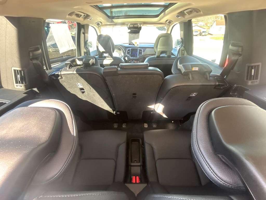 Volvo XC90 T6 Momentum AWD 2017