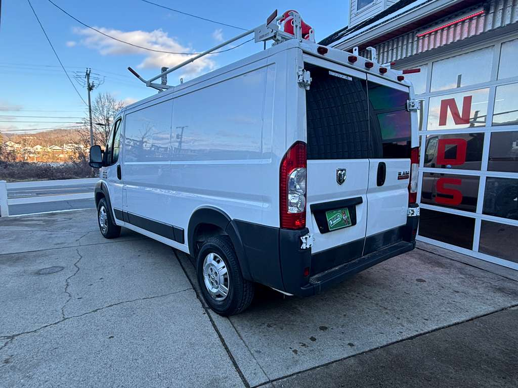 RAM Promaster 1500 Low Roof Tradesman 136-in. WB 2017