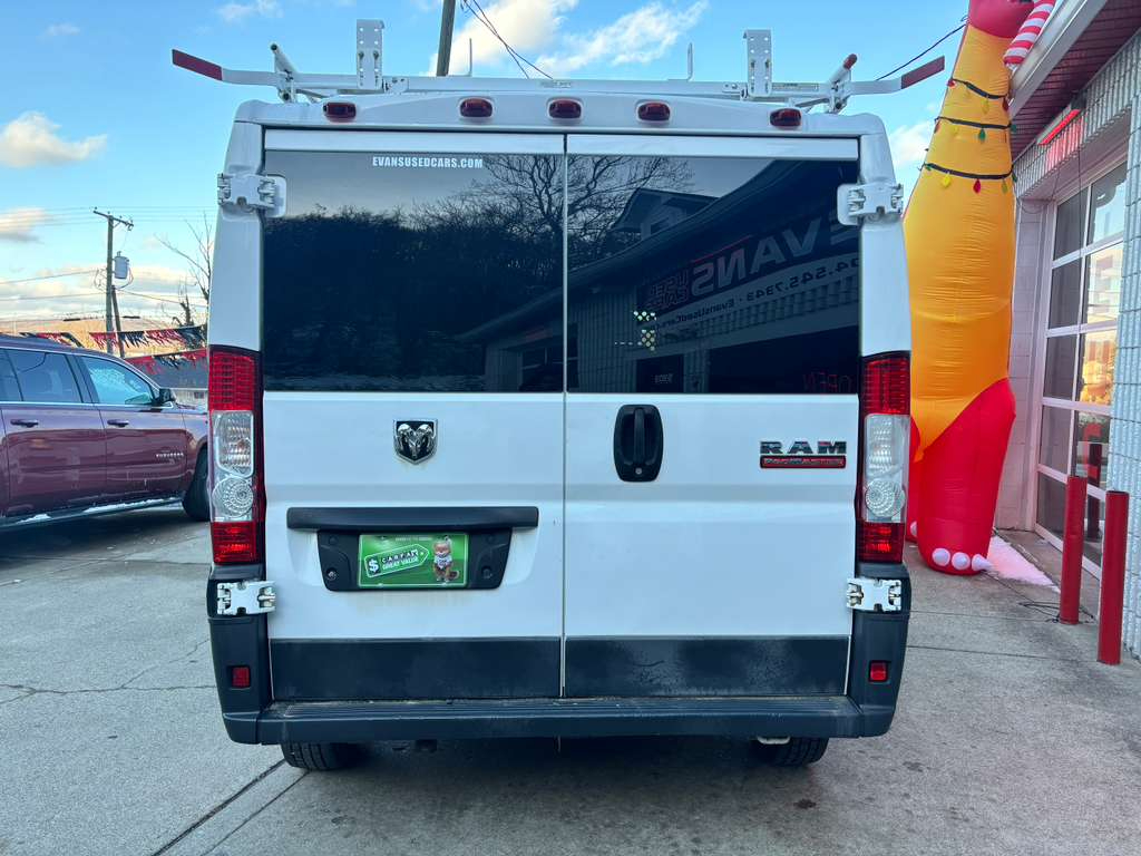 RAM Promaster 1500 Low Roof Tradesman 136-in. WB 2017