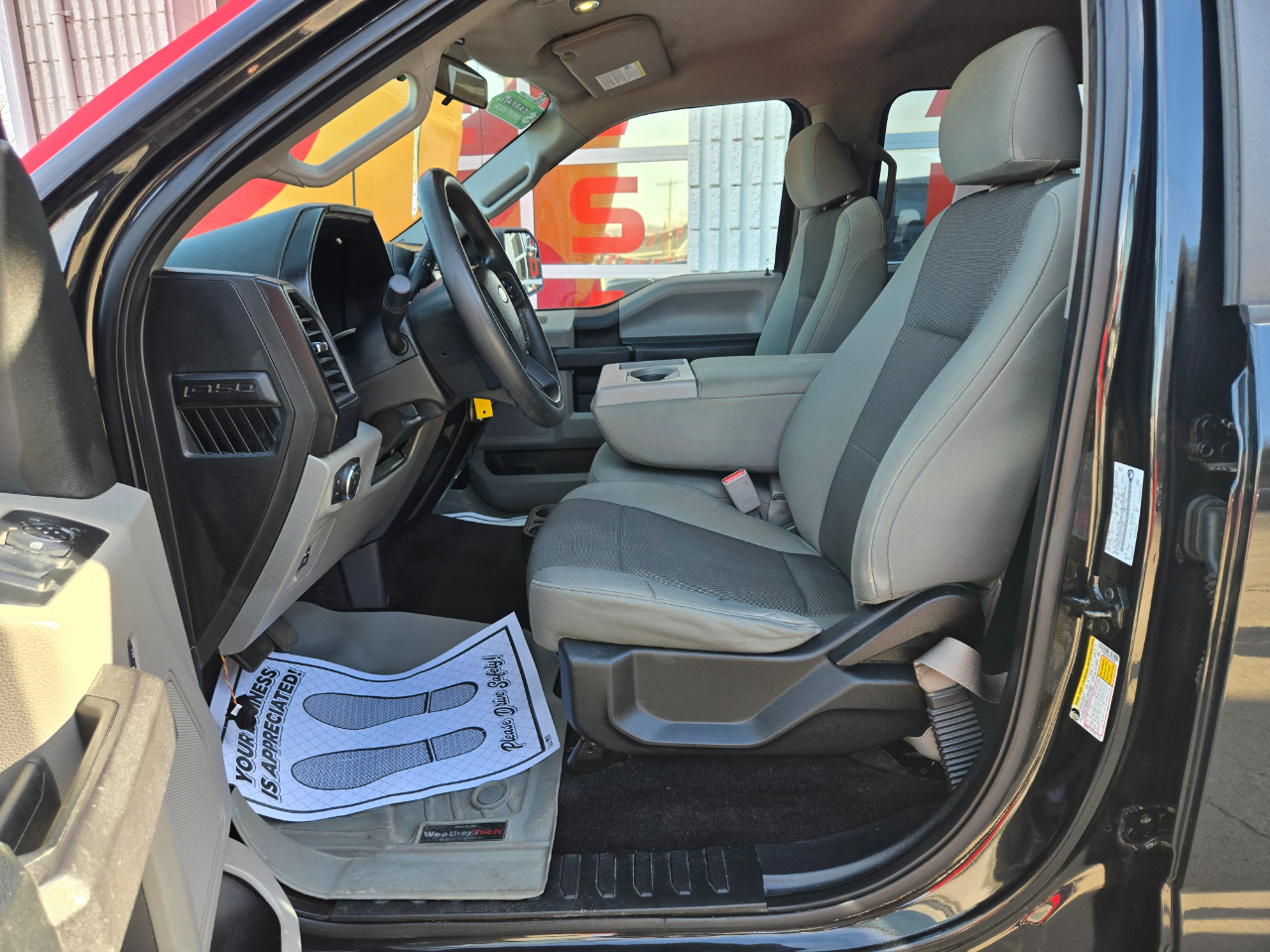 Ford F-150 XL SuperCrew 5.5-ft. Bed 4WD 2015