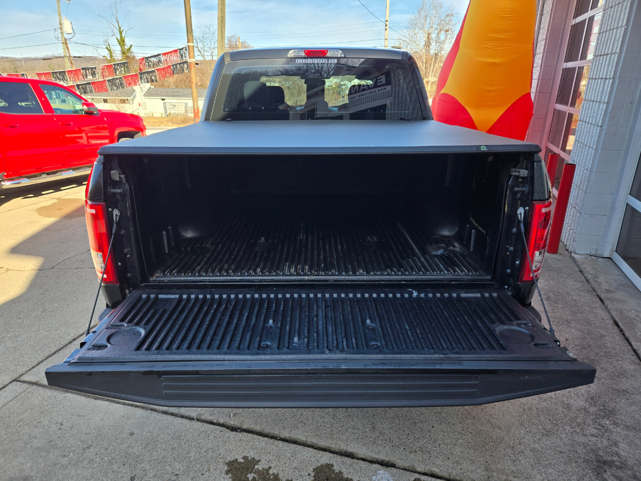 Ford F-150 XL SuperCrew 5.5-ft. Bed 4WD 2015