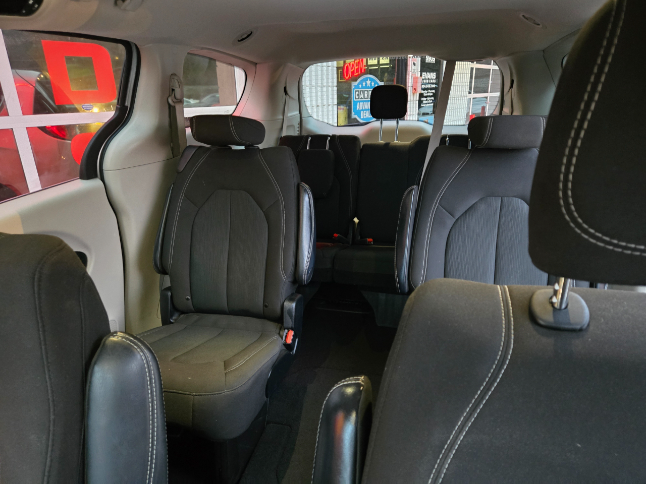 Chrysler Voyager LX 2022