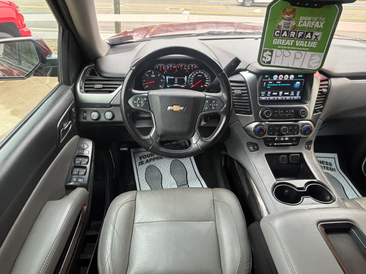 Chevrolet Suburban LT 4WD 2017