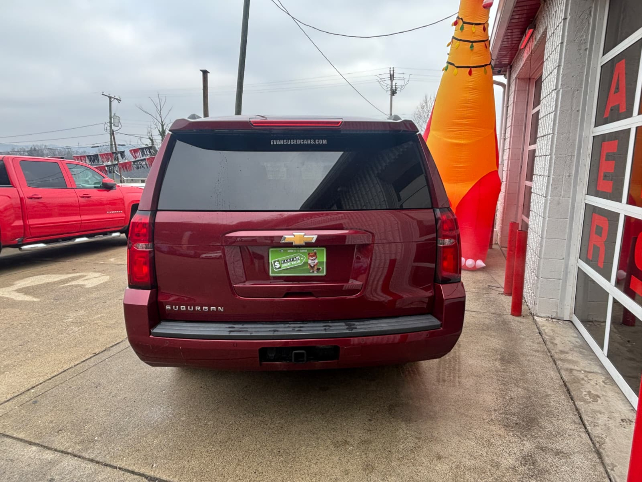 Chevrolet Suburban LT 4WD 2017