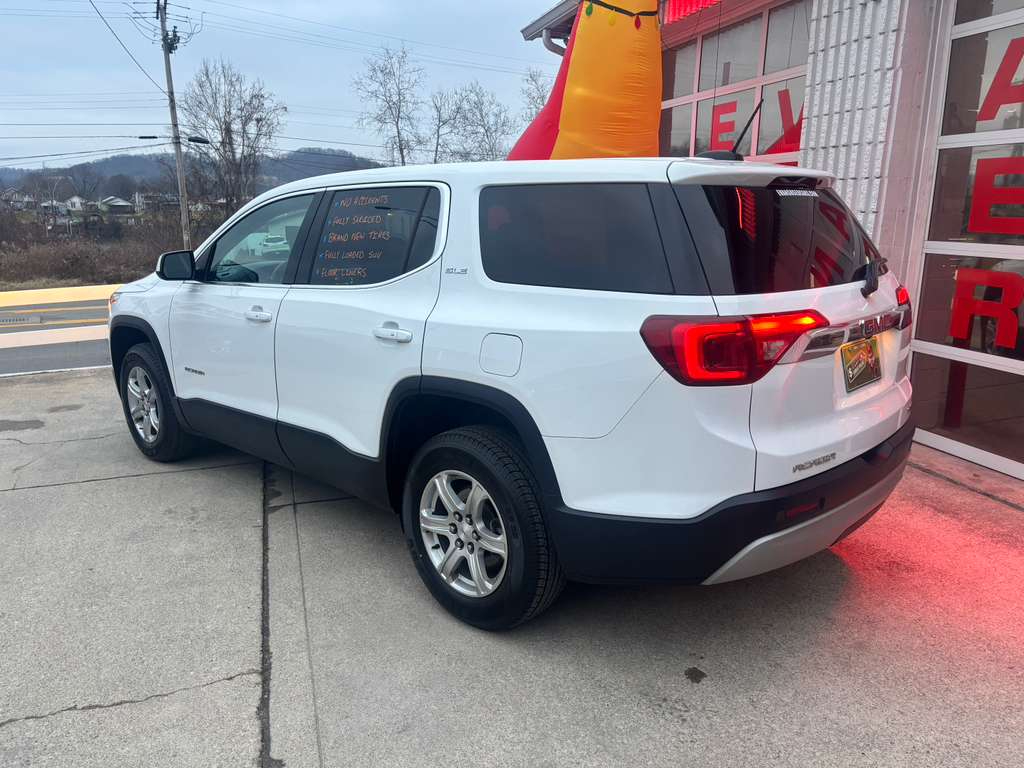 GMC Acadia AWD 4dr SLE 2017