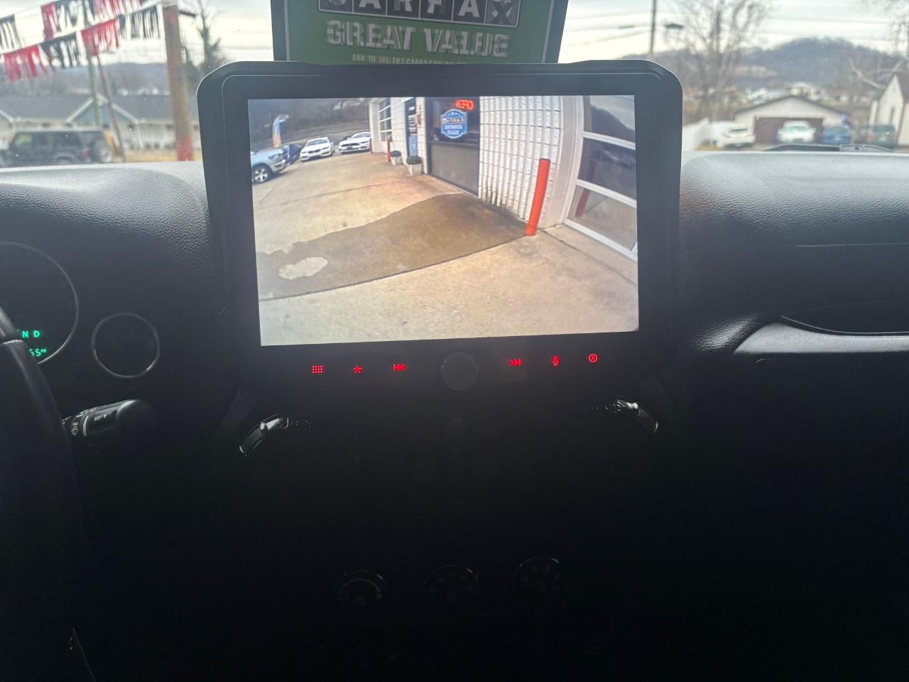 Jeep Wrangler Unlimited Sahara 4WD 2014