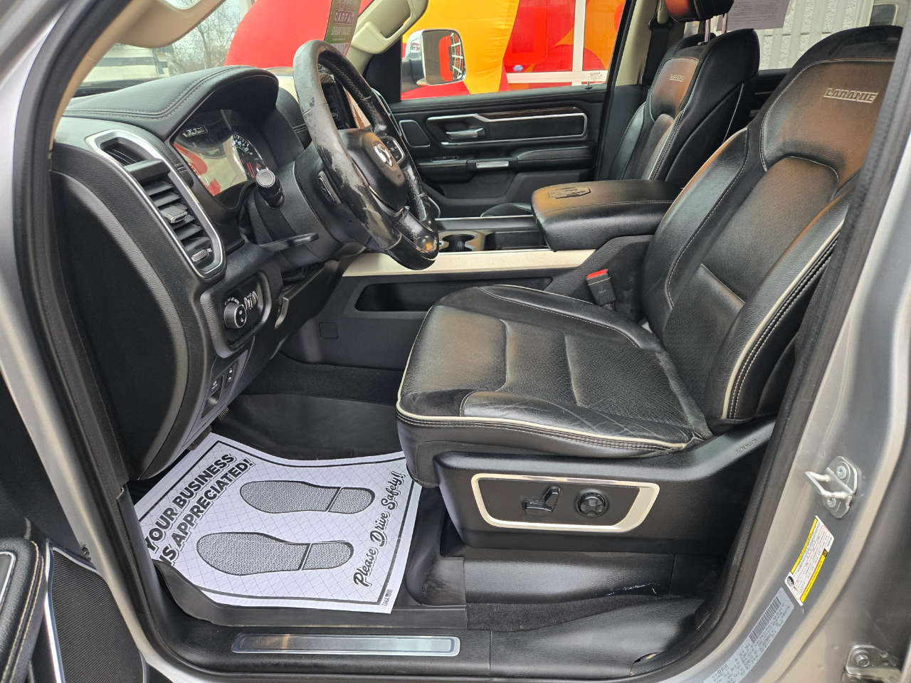 RAM 1500 Laramie Crew Cab LWB 4WD 2019